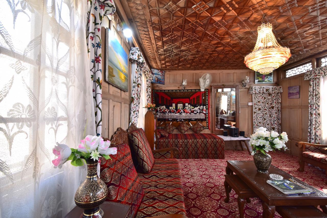 Golden Hopes Group Of Houseboats Srīnagar Exterior foto
